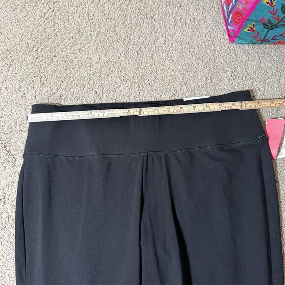 NWT LIVI  Women’s Black Capri Leggings High Rise Stretch Activewear Lounge 18/20 - Picture 9 of 11